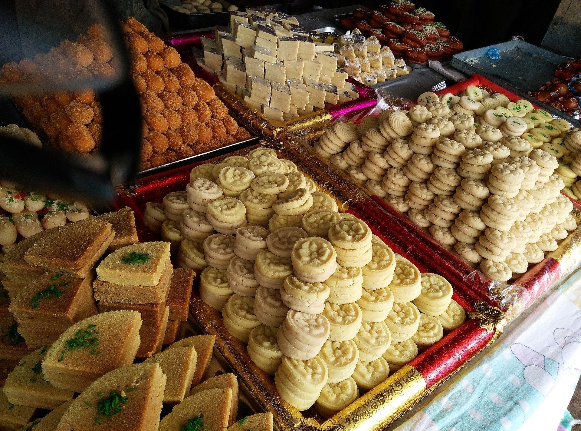 Sweets - Balali's Vishalam